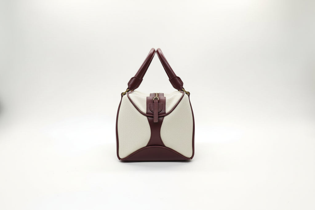 The Bea structured leather tote with canvas. - Side detail